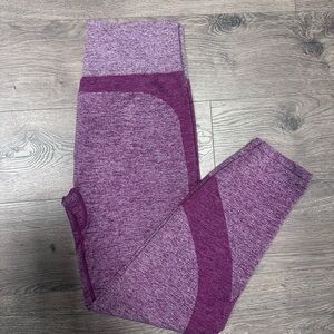 Woman’s Purple Leggings
